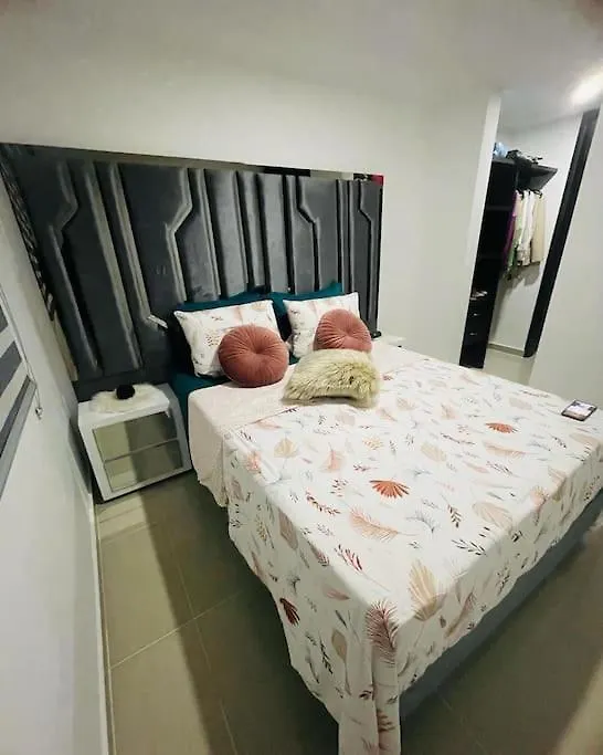 Apartamento Terminal De カリ 0*,  コロンビア