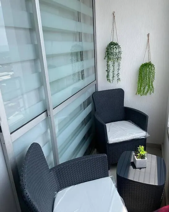 Apartamento Terminal De カリ アパート
